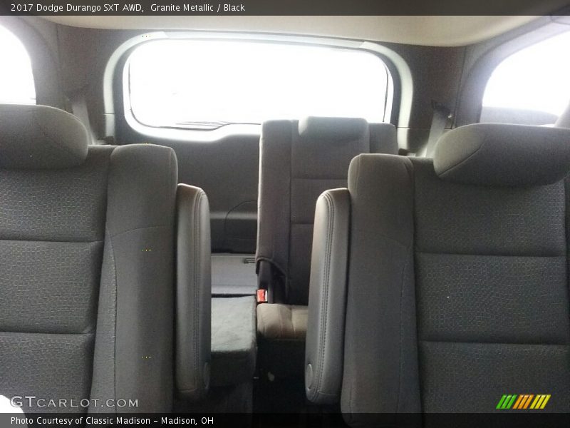 Granite Metallic / Black 2017 Dodge Durango SXT AWD