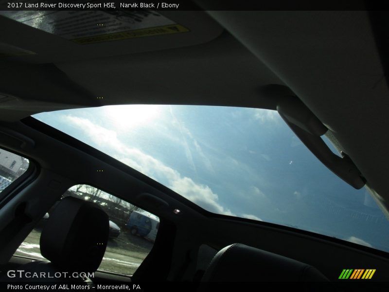 Narvik Black / Ebony 2017 Land Rover Discovery Sport HSE
