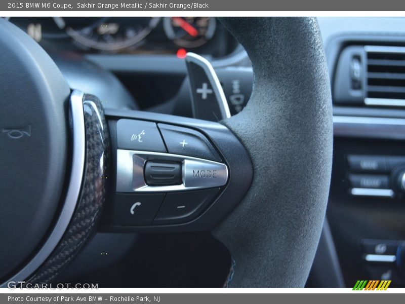 Controls of 2015 M6 Coupe