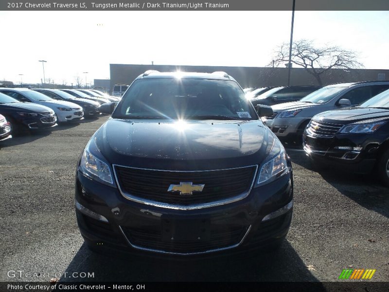Tungsten Metallic / Dark Titanium/Light Titanium 2017 Chevrolet Traverse LS