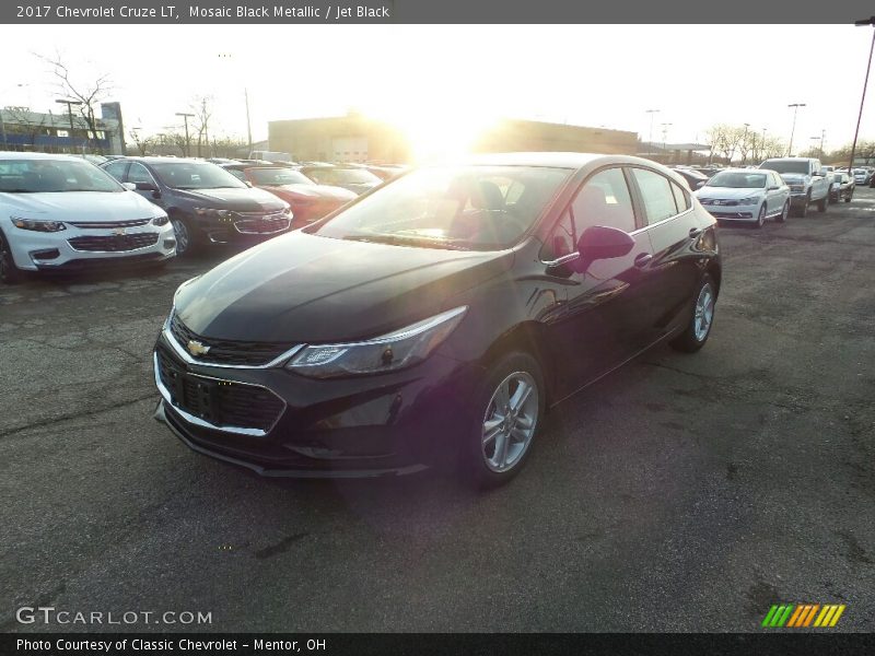 Mosaic Black Metallic / Jet Black 2017 Chevrolet Cruze LT