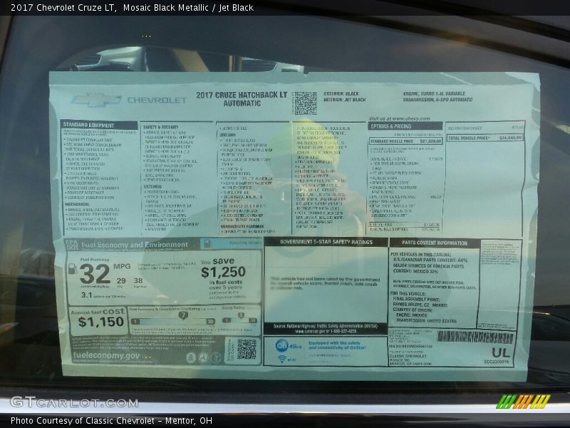 Mosaic Black Metallic / Jet Black 2017 Chevrolet Cruze LT
