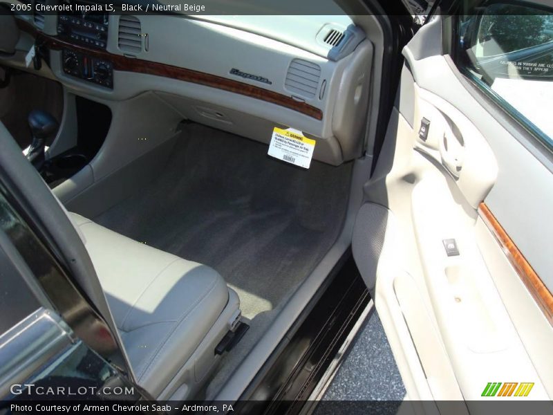 Black / Neutral Beige 2005 Chevrolet Impala LS
