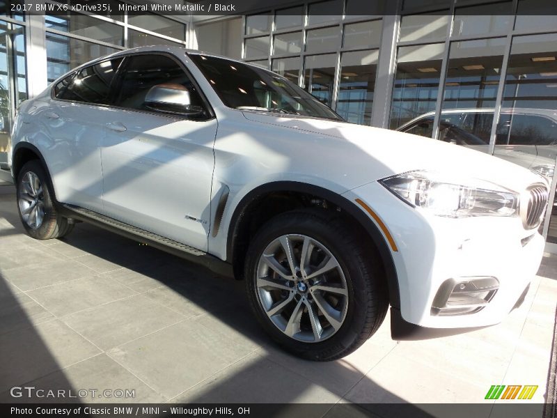 Mineral White Metallic / Black 2017 BMW X6 xDrive35i