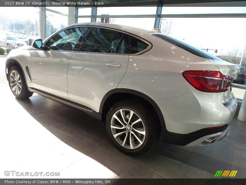 Mineral White Metallic / Black 2017 BMW X6 xDrive35i