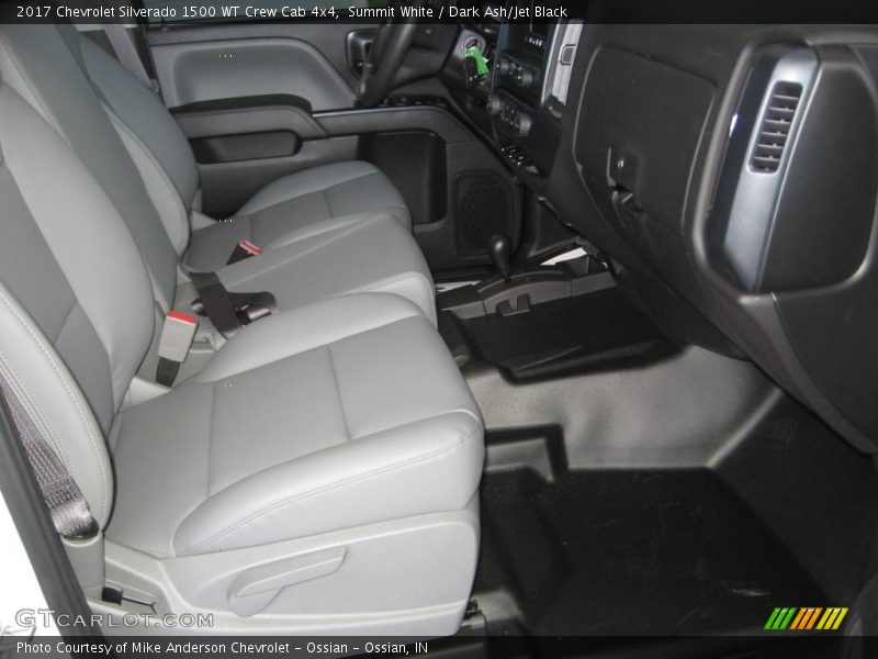 Summit White / Dark Ash/Jet Black 2017 Chevrolet Silverado 1500 WT Crew Cab 4x4
