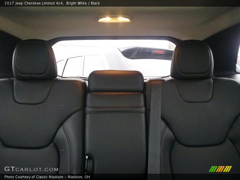 Bright White / Black 2017 Jeep Cherokee Limited 4x4