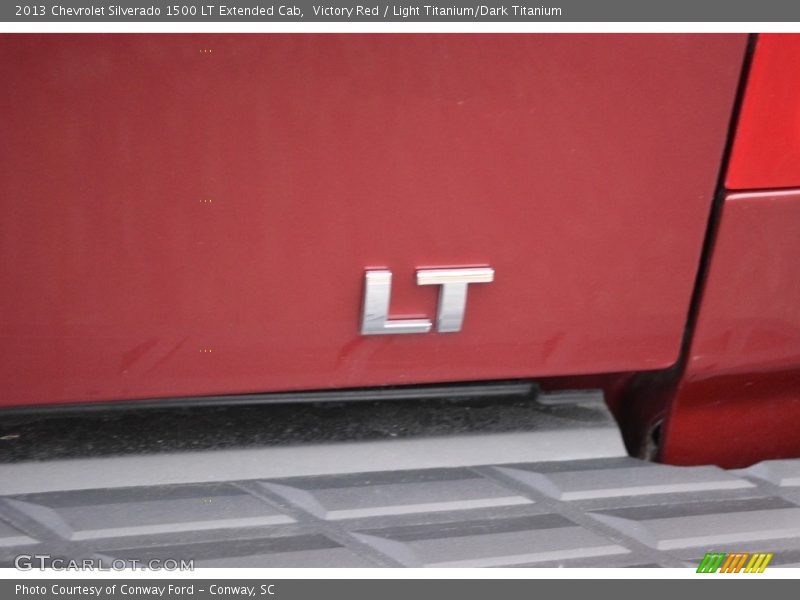 Victory Red / Light Titanium/Dark Titanium 2013 Chevrolet Silverado 1500 LT Extended Cab