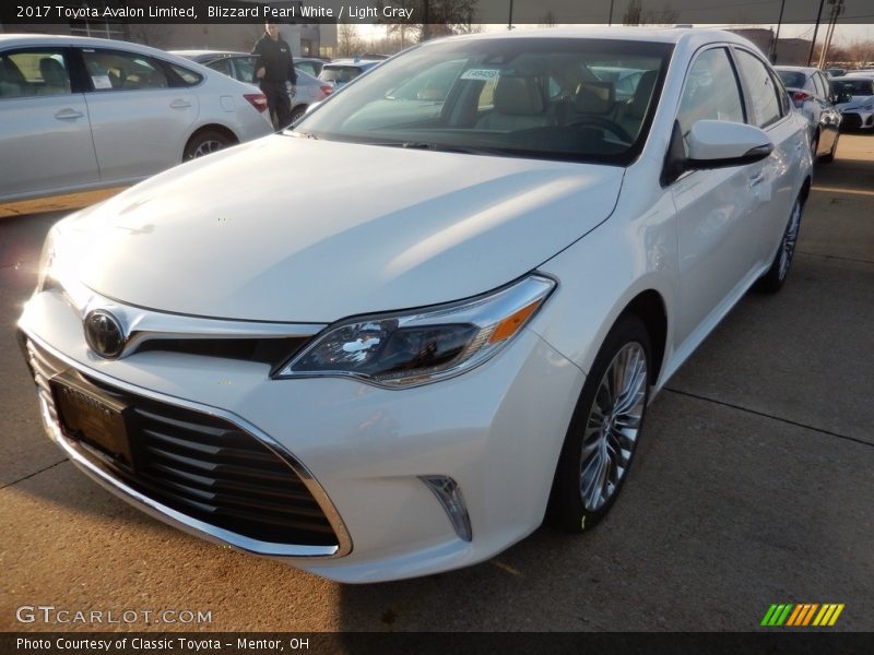 Blizzard Pearl White / Light Gray 2017 Toyota Avalon Limited