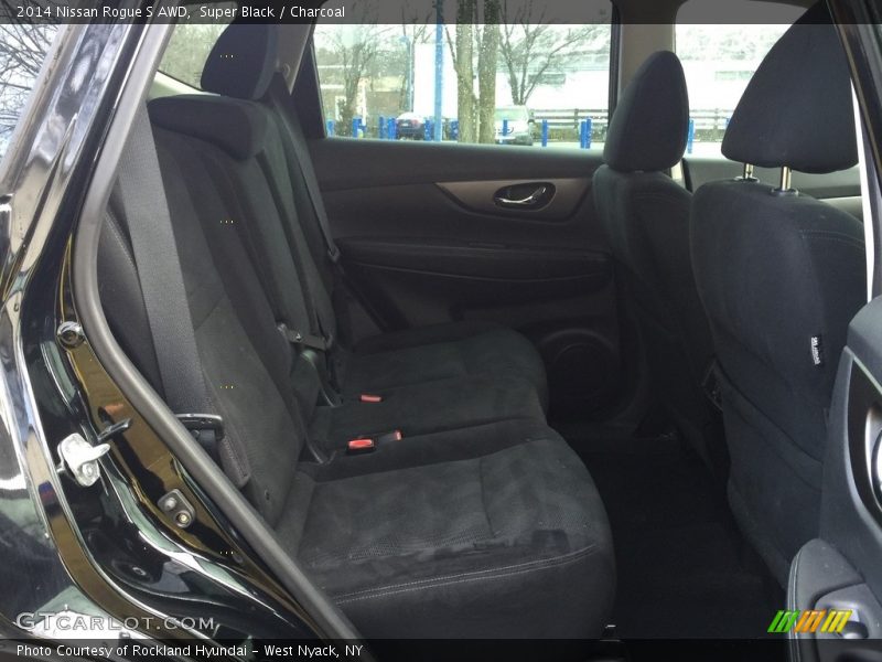 Super Black / Charcoal 2014 Nissan Rogue S AWD