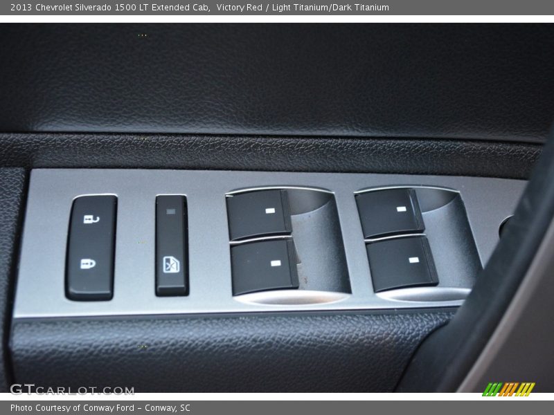 Victory Red / Light Titanium/Dark Titanium 2013 Chevrolet Silverado 1500 LT Extended Cab