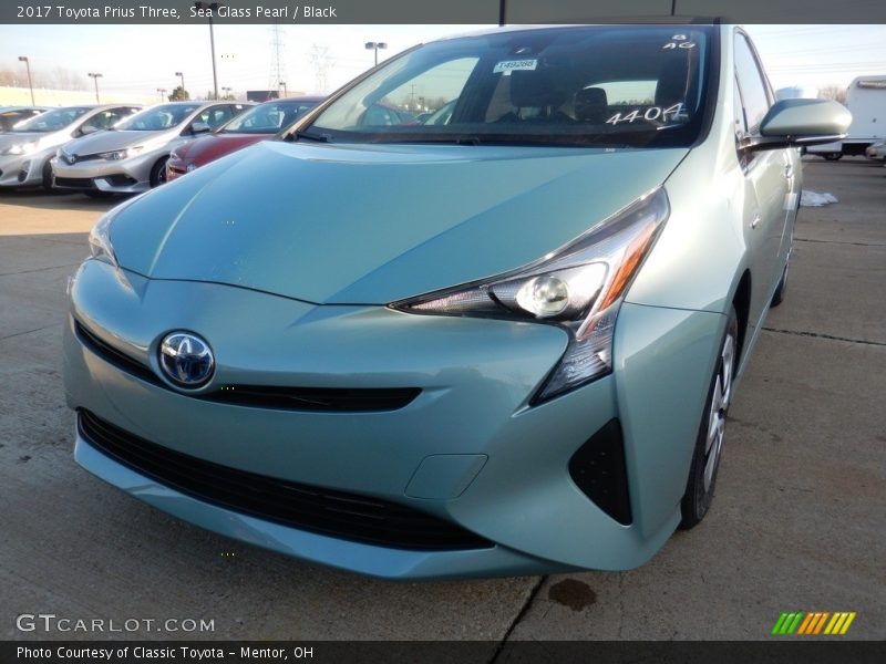 Sea Glass Pearl / Black 2017 Toyota Prius Three