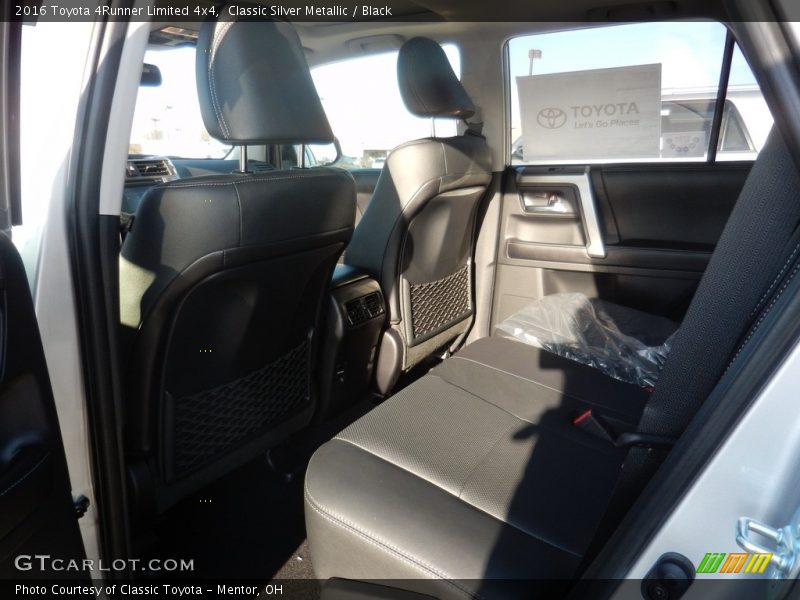 Classic Silver Metallic / Black 2016 Toyota 4Runner Limited 4x4