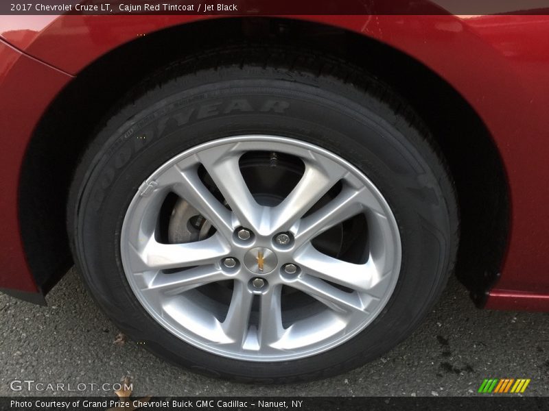 Cajun Red Tintcoat / Jet Black 2017 Chevrolet Cruze LT