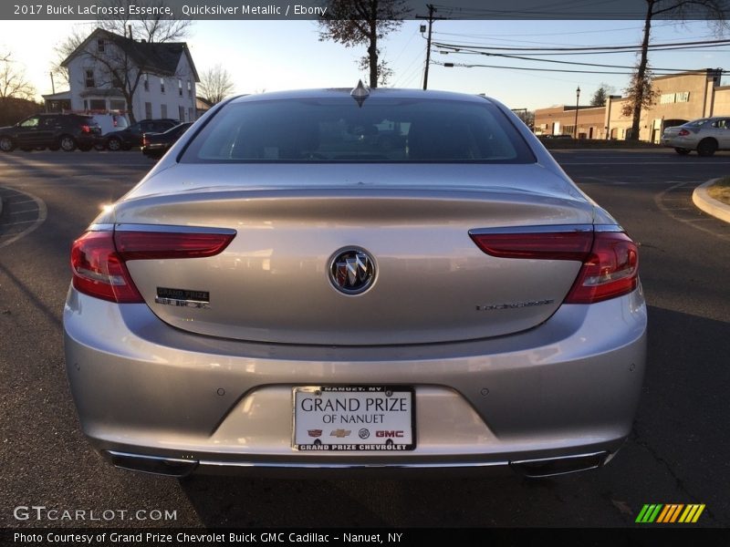 Quicksilver Metallic / Ebony 2017 Buick LaCrosse Essence