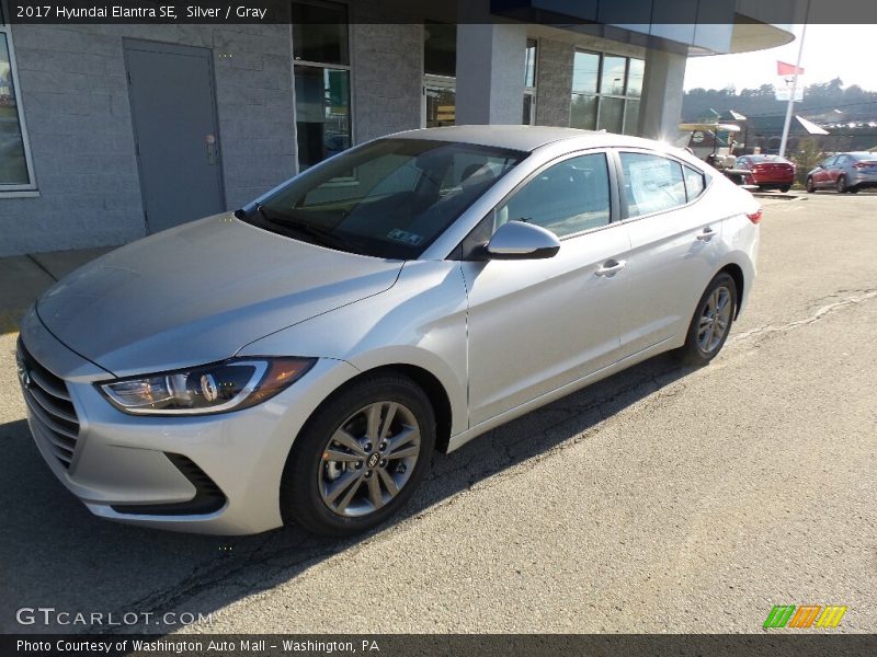 Silver / Gray 2017 Hyundai Elantra SE