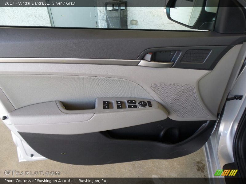 Silver / Gray 2017 Hyundai Elantra SE