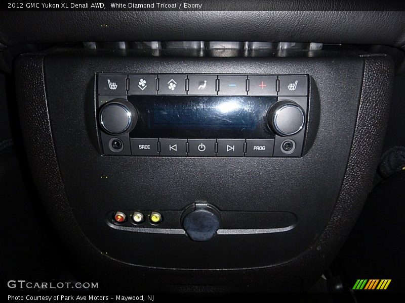 White Diamond Tricoat / Ebony 2012 GMC Yukon XL Denali AWD