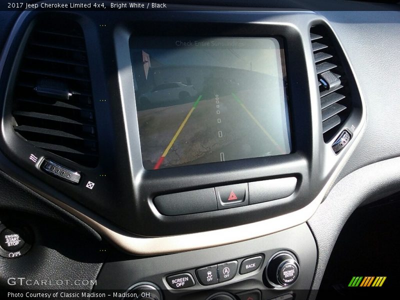 Bright White / Black 2017 Jeep Cherokee Limited 4x4