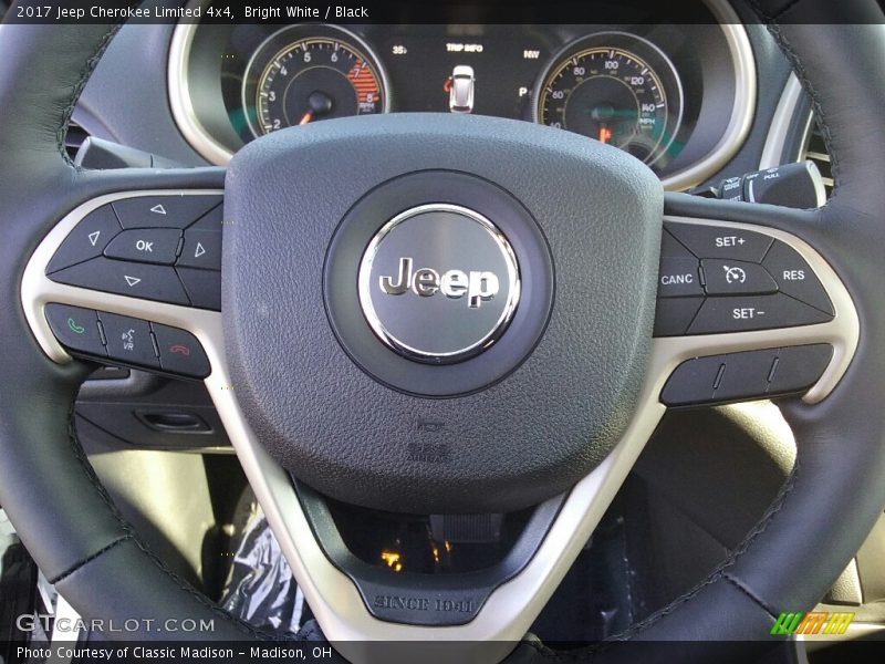 Bright White / Black 2017 Jeep Cherokee Limited 4x4
