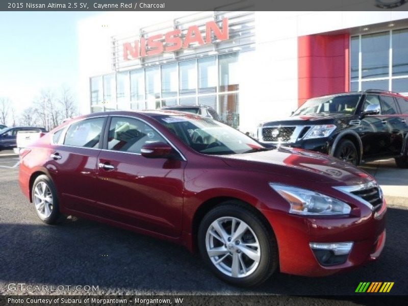 Cayenne Red / Charcoal 2015 Nissan Altima 2.5 SV