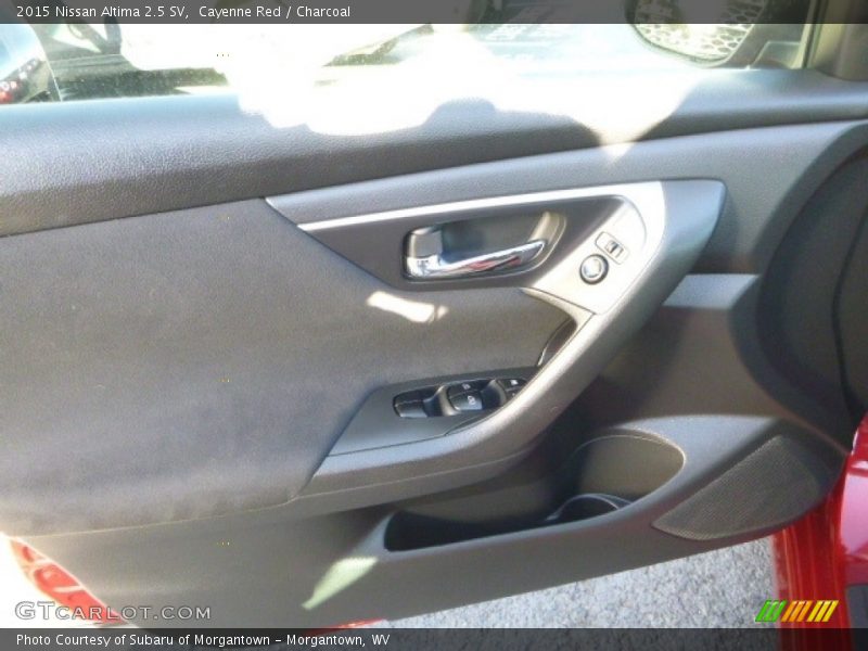 Cayenne Red / Charcoal 2015 Nissan Altima 2.5 SV