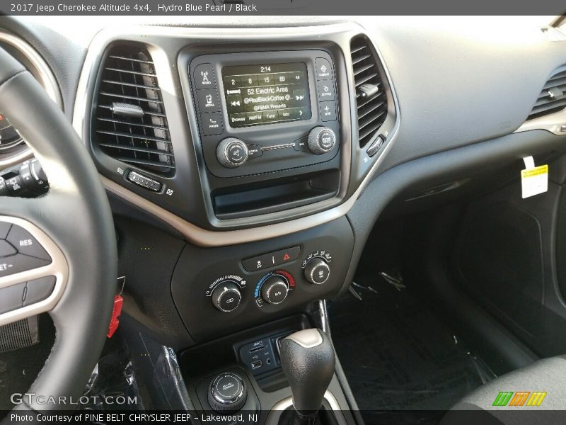 Hydro Blue Pearl / Black 2017 Jeep Cherokee Altitude 4x4