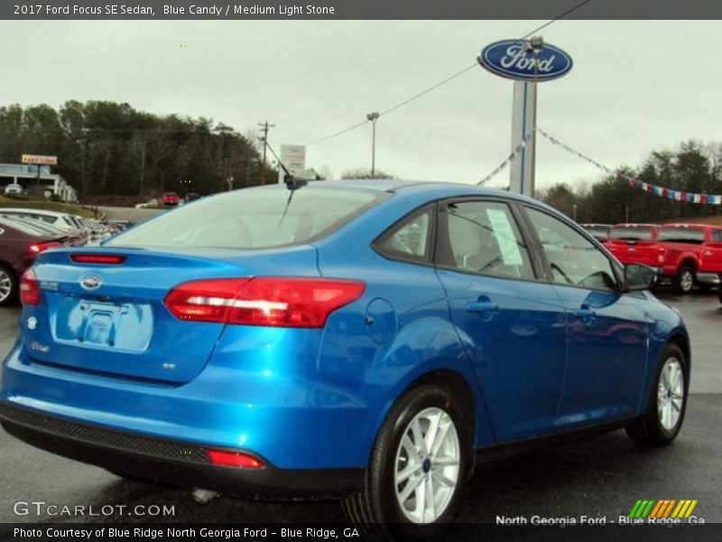 Blue Candy / Medium Light Stone 2017 Ford Focus SE Sedan