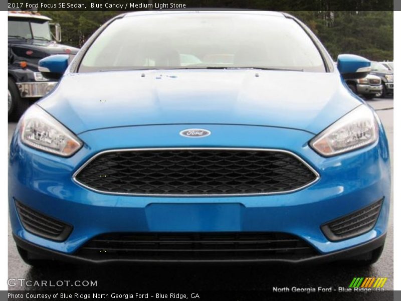 Blue Candy / Medium Light Stone 2017 Ford Focus SE Sedan