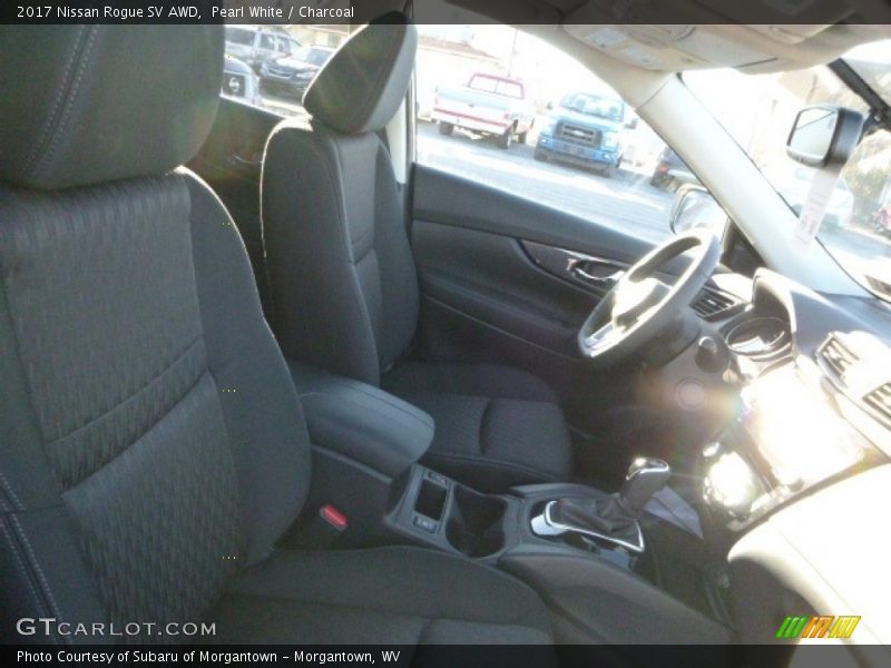 Pearl White / Charcoal 2017 Nissan Rogue SV AWD