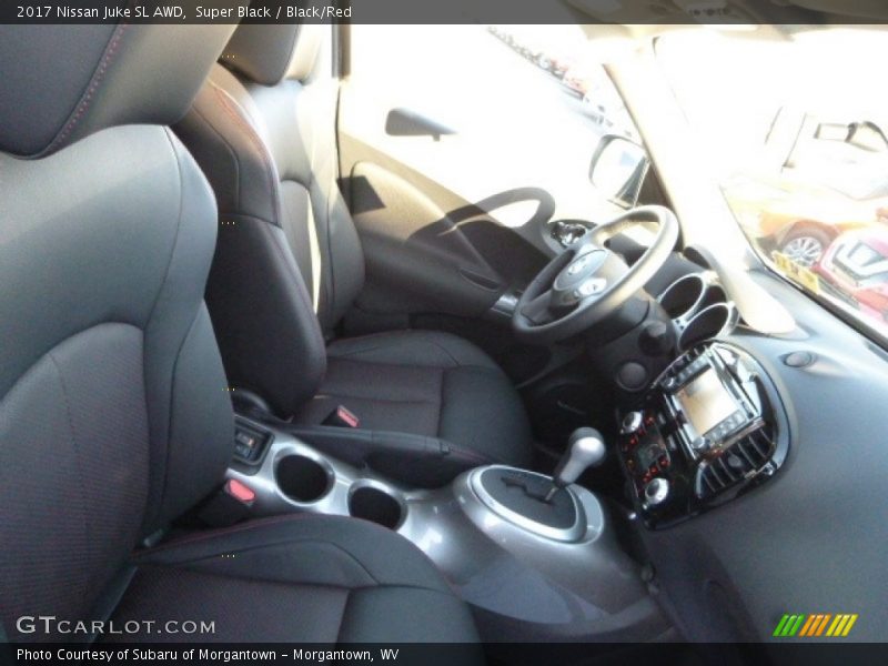 Super Black / Black/Red 2017 Nissan Juke SL AWD