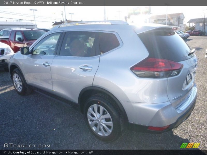 Brilliant Silver / Charcoal 2017 Nissan Rogue S AWD