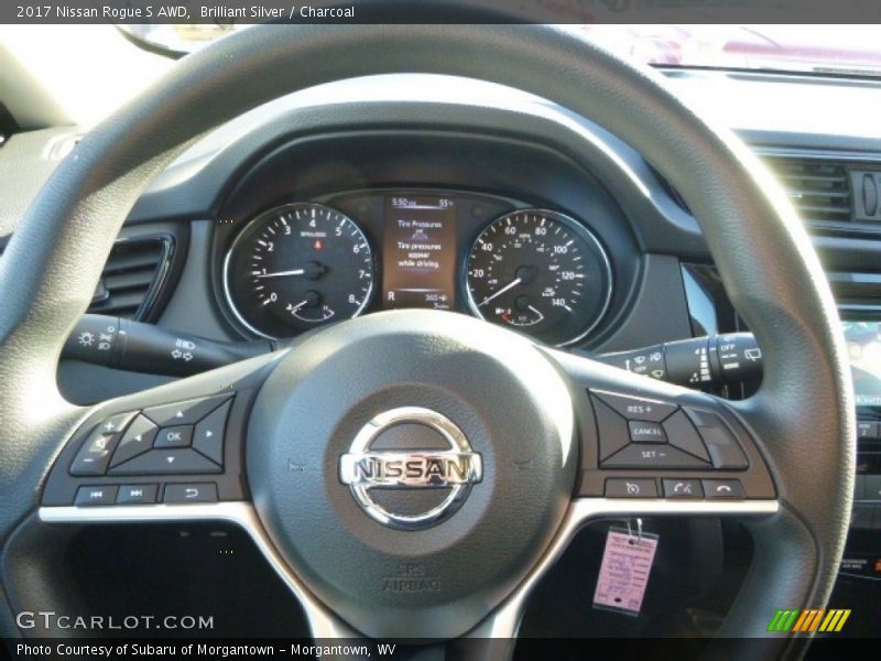 Brilliant Silver / Charcoal 2017 Nissan Rogue S AWD
