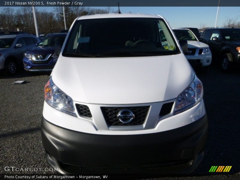 Fresh Powder / Gray 2017 Nissan NV200 S