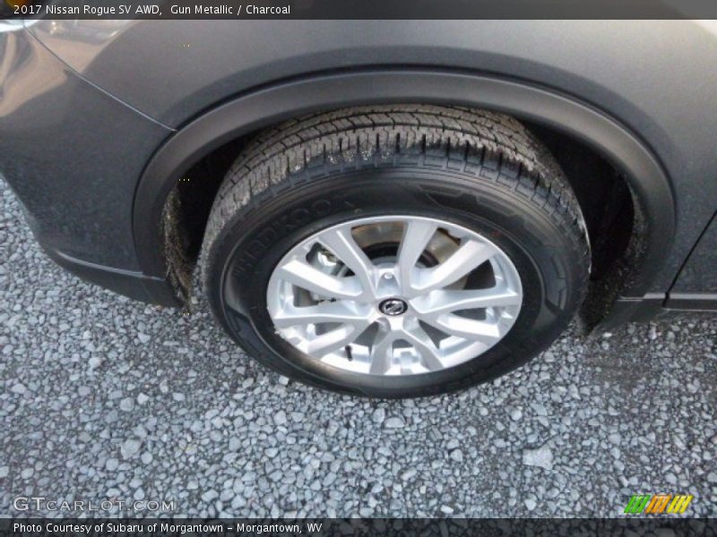 Gun Metallic / Charcoal 2017 Nissan Rogue SV AWD