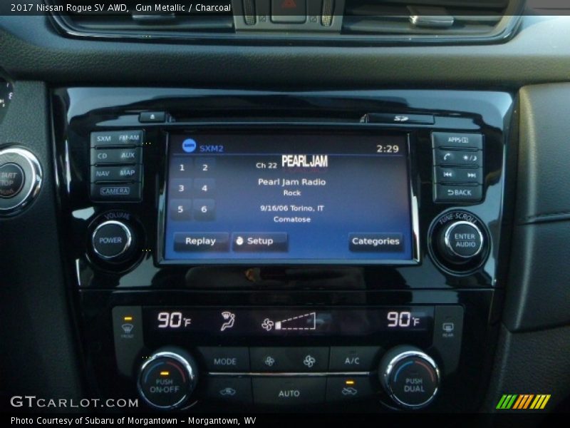 Gun Metallic / Charcoal 2017 Nissan Rogue SV AWD