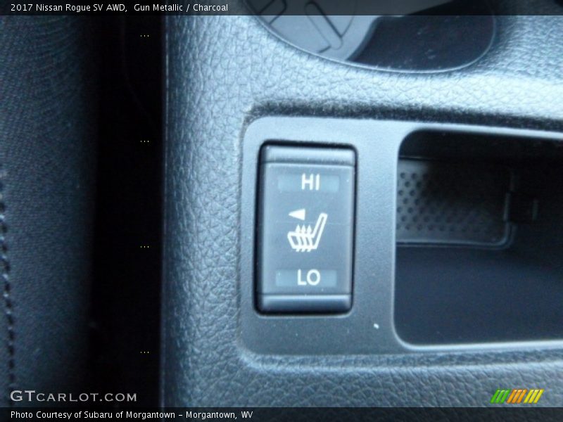 Gun Metallic / Charcoal 2017 Nissan Rogue SV AWD