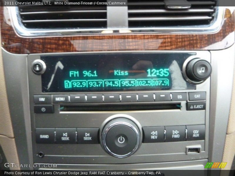 White Diamond Tricoat / Cocoa/Cashmere 2011 Chevrolet Malibu LTZ