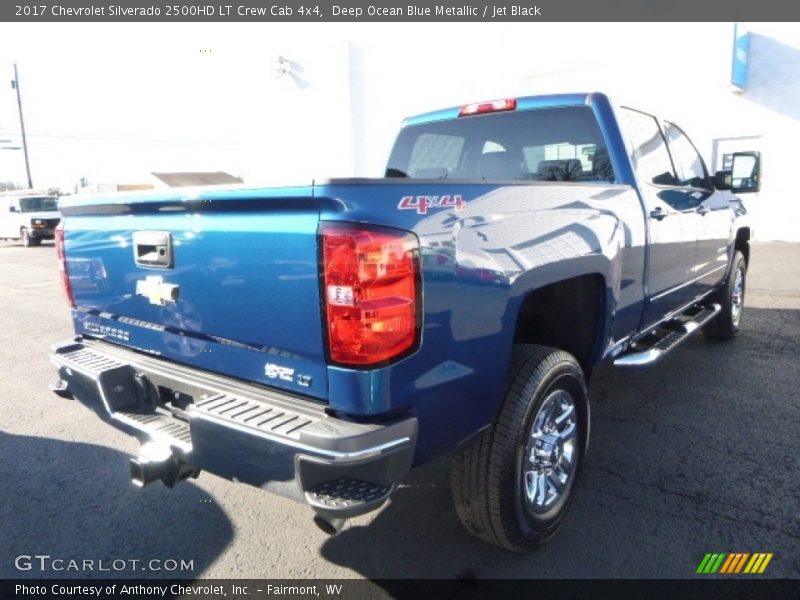Deep Ocean Blue Metallic / Jet Black 2017 Chevrolet Silverado 2500HD LT Crew Cab 4x4