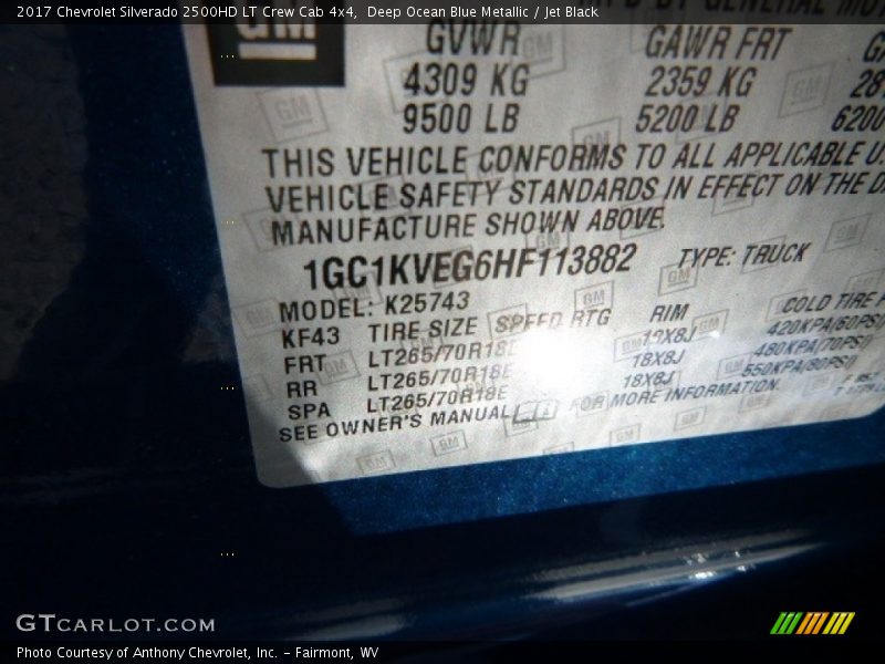 Deep Ocean Blue Metallic / Jet Black 2017 Chevrolet Silverado 2500HD LT Crew Cab 4x4