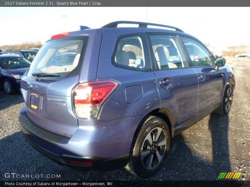 Quartz Blue Pearl / Gray 2017 Subaru Forester 2.5i