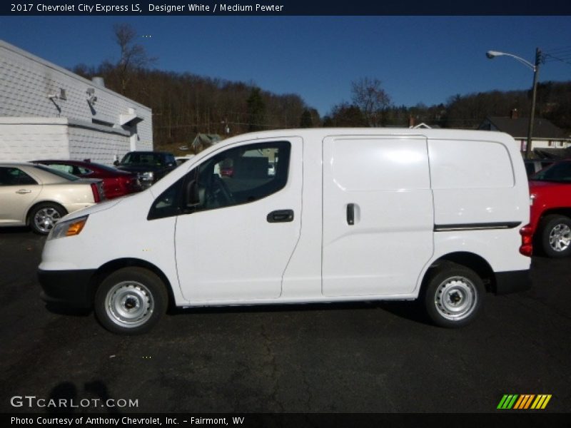 Designer White / Medium Pewter 2017 Chevrolet City Express LS