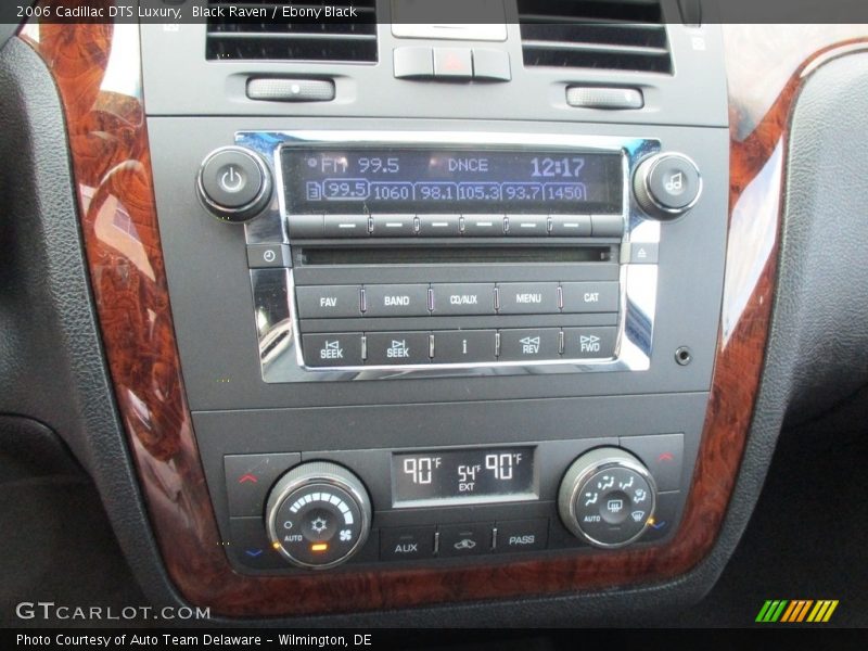 Black Raven / Ebony Black 2006 Cadillac DTS Luxury