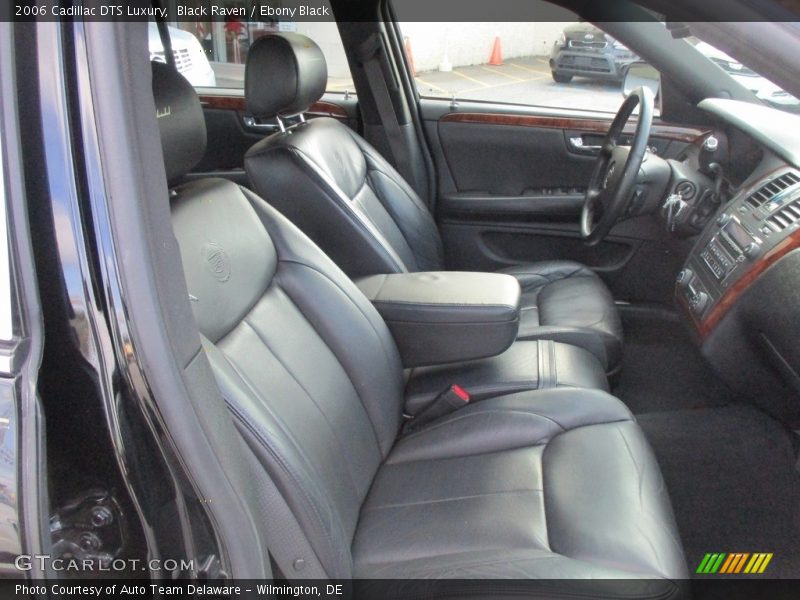 Black Raven / Ebony Black 2006 Cadillac DTS Luxury