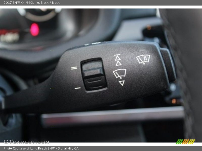 Controls of 2017 X4 M40i