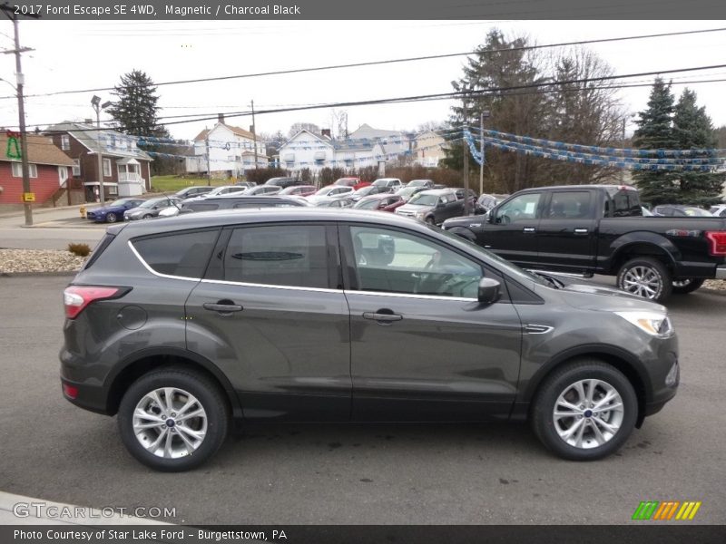 Magnetic / Charcoal Black 2017 Ford Escape SE 4WD