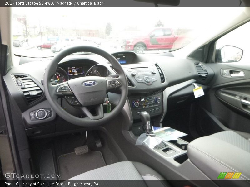 Magnetic / Charcoal Black 2017 Ford Escape SE 4WD