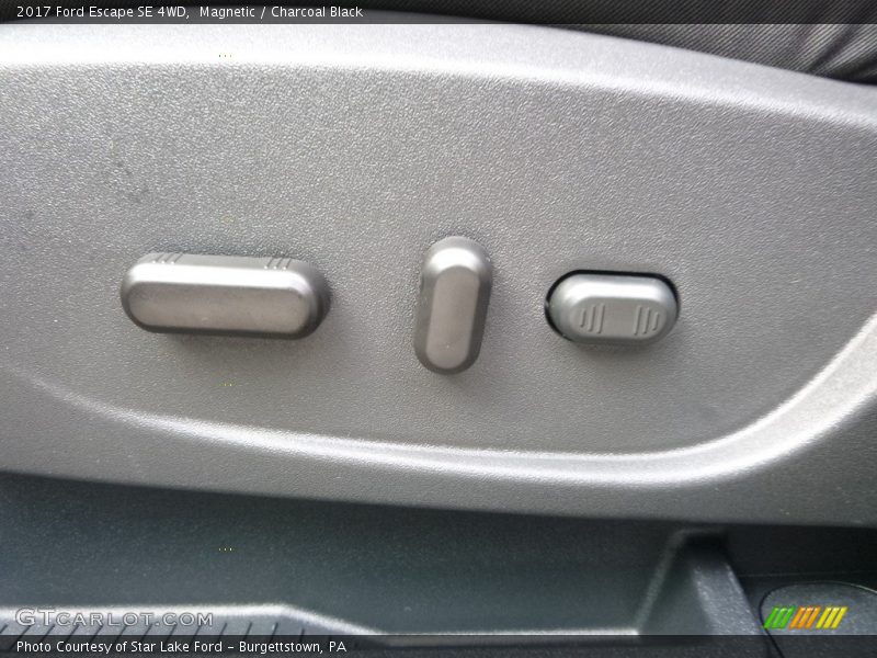 Magnetic / Charcoal Black 2017 Ford Escape SE 4WD