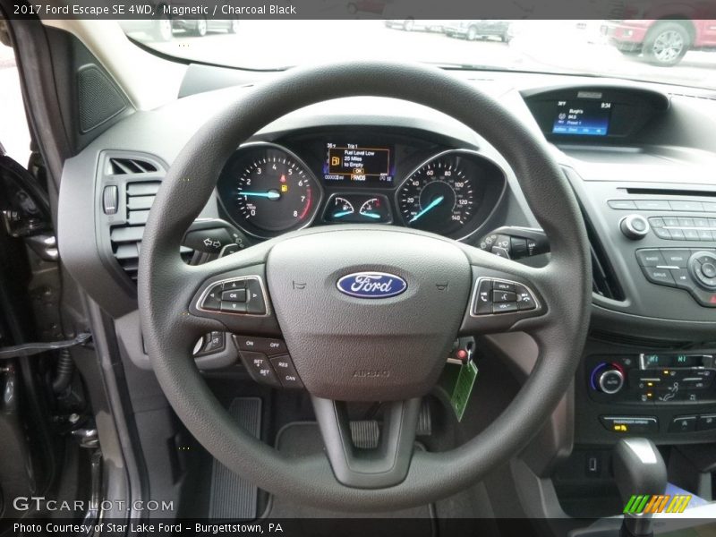 Magnetic / Charcoal Black 2017 Ford Escape SE 4WD