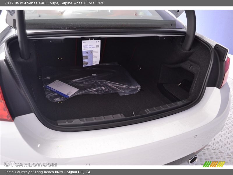 Alpine White / Coral Red 2017 BMW 4 Series 440i Coupe